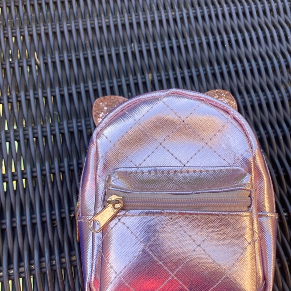 Small mini backpack add on - Picture 2 of 4